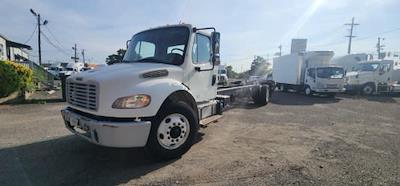 Used 2016 Freightliner M2 106 Conventional Cab 4x2, Cab Chassis for sale #651946 - photo 1