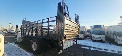 Used 2016 Freightliner M2 106 Conventional Cab 4x2, Stake Bed for sale #658365 - photo 2