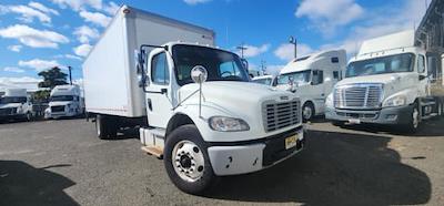 Used 2017 Freightliner M2 106 Conventional Cab 4x2, Box Truck for sale #676396 - photo 1