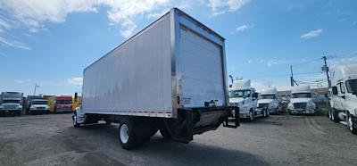 Used 2018 Freightliner M2 106 Conventional Cab 4x2, Refrigerated Body for sale #680667 - photo 2