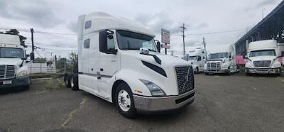 Used 2019 Volvo VNL 6x4, Semi Truck for sale #838126 - photo 1