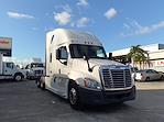 Used 2020 Freightliner Cascadia Sleeper Cab 6x4, Semi Truck for sale #244967 - photo 4