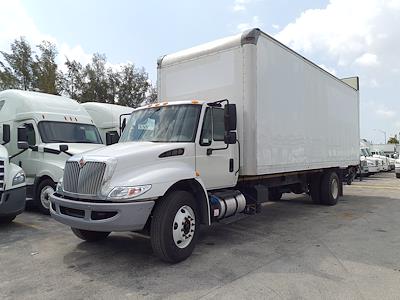 Used 2016 International DuraStar 4300 SBA 4x2, Box Truck for sale #386302 - photo 1