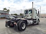 Used 2014 Freightliner Cascadia Day Cab 4x2, Semi Truck for sale #551554 - photo 5