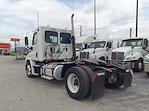 Used 2014 Freightliner Cascadia Day Cab 4x2, Semi Truck for sale #551554 - photo 2