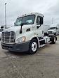 Used 2015 Freightliner Cascadia Day Cab 4x2, Semi Truck for sale #640216 - photo 1
