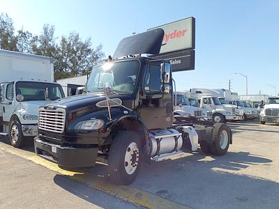 Used 2017 Freightliner M2 106 Conventional Cab 4x2, Semi Truck for sale #677142 - photo 1