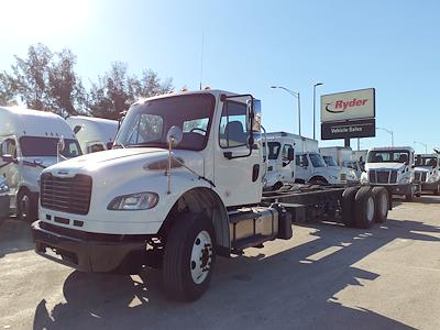 Used 2019 Freightliner M2 106 Conventional Cab 6x4, Cab Chassis for sale #789665 - photo 1