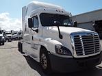 Used 2019 Freightliner Cascadia Sleeper Cab 6x4, Semi Truck for sale #807461 - photo 1