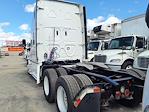 Used 2019 Freightliner Cascadia Sleeper Cab 6x4, Semi Truck for sale #813258 - photo 5