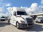 Used 2020 Freightliner Cascadia Sleeper Cab 6x4, Semi Truck for sale #879799 - photo 4