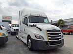 Used 2020 Freightliner Cascadia Sleeper Cab 6x4, Semi Truck for sale #879804 - photo 4