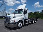 Used 2018 Freightliner Cascadia Day Cab 6x4, Semi Truck for sale #756940 - photo 1