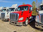 Used 2018 Freightliner Cascadia Day Cab 6x4, Semi Truck for sale #757157 - photo 1