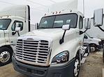 Used 2018 Freightliner Cascadia Day Cab 4x2, Semi Truck for sale #765919 - photo 1