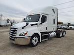 Used 2019 Freightliner Cascadia Sleeper Cab 6x4, Semi Truck for sale #867287 - photo 1