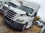 Used 2019 Freightliner Cascadia Day Cab 6x4, Semi Truck for sale #869558 - photo 1