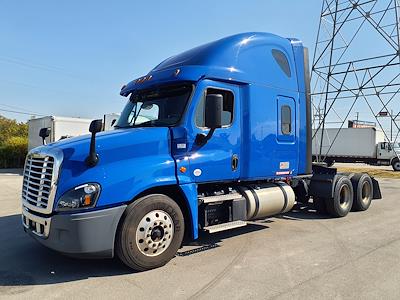 Used 2020 Freightliner Cascadia Sleeper Cab 6x4, Semi Truck for sale #873700 - photo 1