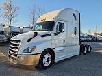 Used 2019 Freightliner Cascadia Sleeper Cab 6x4, Semi Truck for sale #875092 - photo 1