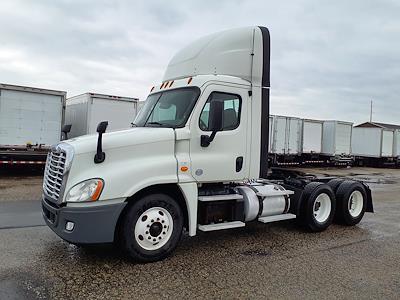 Used 2015 Freightliner Cascadia Day Cab 6x4, Semi Truck for sale #301994 - photo 1