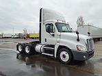 Used 2015 Freightliner Cascadia Day Cab 6x4, Semi Truck for sale #301994 - photo 5