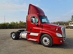 Used 2013 Freightliner Cascadia Day Cab 4x2, Semi Truck for sale #504941 - photo 4