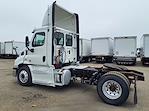 Used 2014 Freightliner Cascadia Day Cab 4x2, Semi Truck for sale #523608 - photo 2