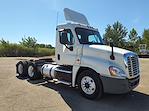 Used 2014 Freightliner Cascadia Day Cab 6x4, Semi Truck for sale #565262 - photo 4