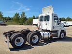 Used 2014 Freightliner Cascadia Day Cab 6x4, Semi Truck for sale #565262 - photo 5