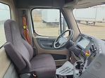 Used 2015 Freightliner Cascadia Day Cab 4x2, Semi Truck for sale #641739 - photo 7