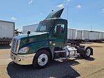 Used 2016 Freightliner Cascadia Day Cab 4x2, Semi Truck for sale #658160 - photo 3