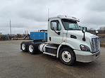 Used 2016 Freightliner Cascadia Day Cab 6x4, Semi Truck for sale #659286 - photo 4