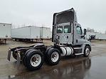 Used 2017 Freightliner Cascadia Day Cab 6x4, Semi Truck for sale #666367 - photo 5