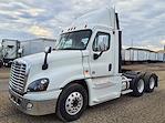 Used 2017 Freightliner Cascadia Day Cab 6x4, Semi Truck for sale #667694 - photo 1