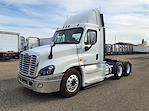 Used 2017 Freightliner Cascadia Day Cab 6x4, Semi Truck for sale #668997 - photo 1
