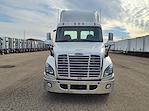 Used 2017 Freightliner Cascadia Day Cab 6x4, Semi Truck for sale #668997 - photo 3