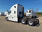 Used 2018 Freightliner Cascadia Sleeper Cab 6x4, Semi Truck for sale #681407 - photo 8