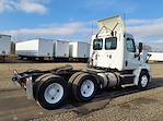 Used 2018 Freightliner Cascadia Day Cab 6x4, Semi Truck for sale #744749 - photo 5