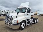 Used 2018 Freightliner Cascadia Day Cab 6x4, Semi Truck for sale #756944 - photo 1