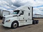 Used 2018 Freightliner Cascadia Sleeper Cab 6x4, Semi Truck for sale #779199 - photo 1