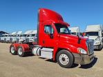 Used 2019 Freightliner Cascadia Day Cab 6x4, Semi Truck for sale #789057 - photo 1