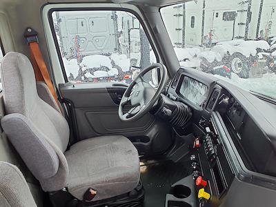 Used 2019 International RH SBA 4x2, Semi Truck for sale #812814 - photo 2