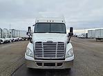 Used 2019 Freightliner Cascadia Sleeper Cab 6x4, Semi Truck for sale #813181 - photo 3
