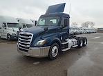 Used 2020 Freightliner Cascadia Day Cab 6x4, Semi Truck for sale #881223 - photo 1