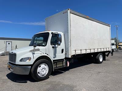 Used 2015 Freightliner M2 106 4x2, 22' Box Truck for sale #315367 - photo 1
