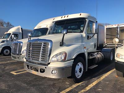 Used 2014 Freightliner Cascadia Day Cab 6x4, Semi Truck for sale #538294 - photo 1