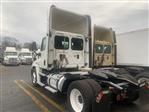 Used 2014 Freightliner Cascadia 4x2, Semi Truck for sale #546974 - photo 2