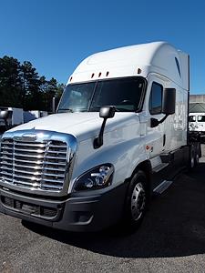 Used 2019 Freightliner Cascadia Sleeper Cab 6x4, Semi Truck for sale #862513 - photo 1