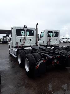 Used 2019 Freightliner Cascadia Day Cab 6x4, Semi Truck for sale #873510 - photo 2