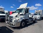 Used 2019 Freightliner Cascadia Day Cab 4x2, Semi Truck for sale #270084 - photo 1